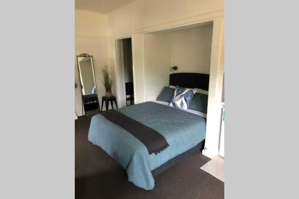 Ferienwohnung East Melbourne City Studio - Amazing Location & Sunny Charm Exterior foto
