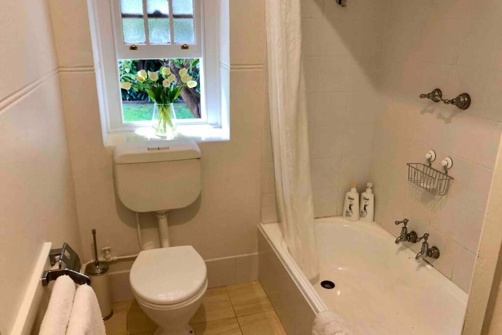 Ferienwohnung East Melbourne City Studio - Amazing Location & Sunny Charm Exterior foto